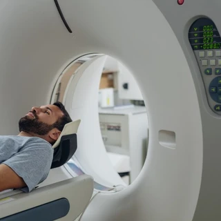  Tomografia komputerowa głowy