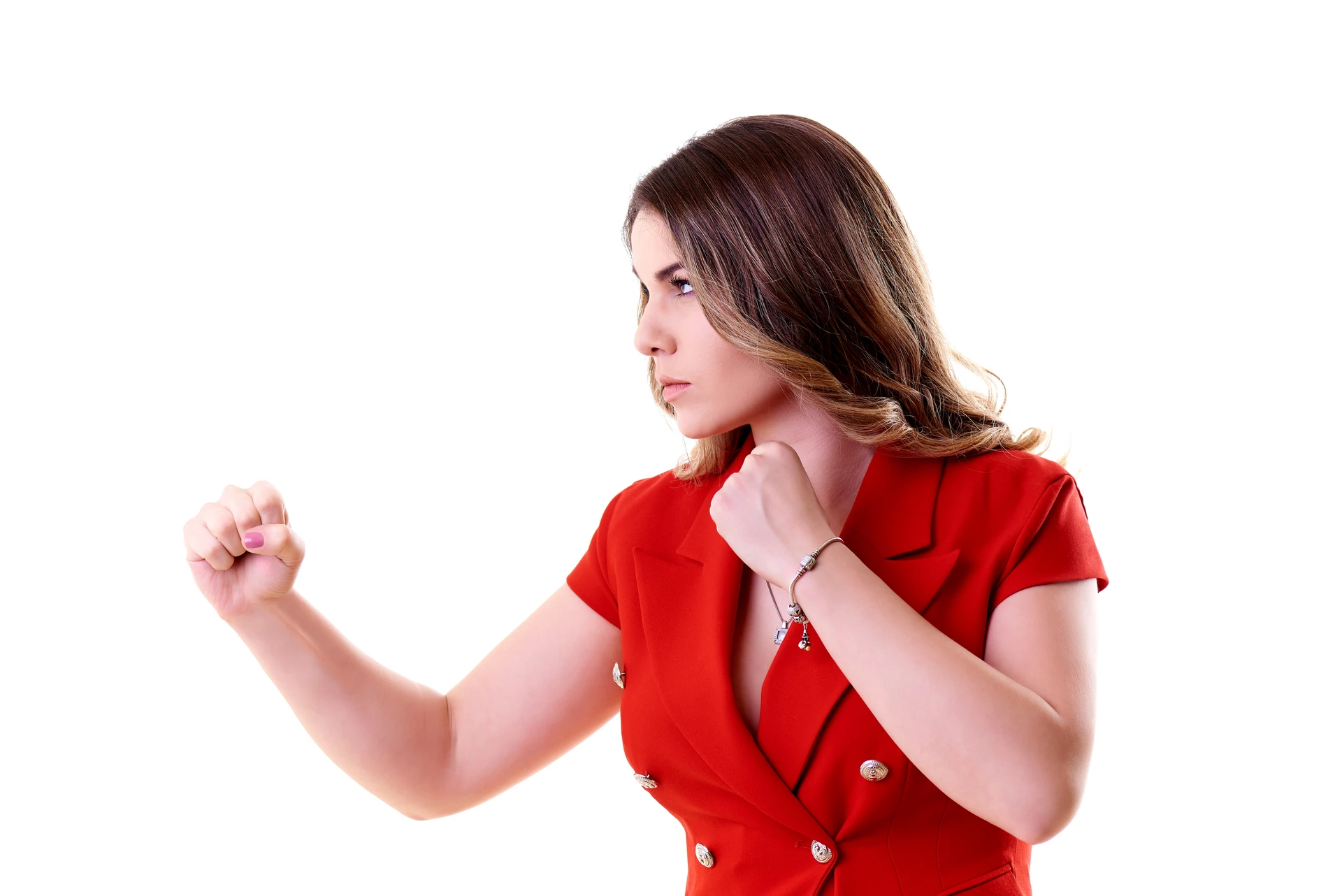 Kobieta w pozycji bokserskiej