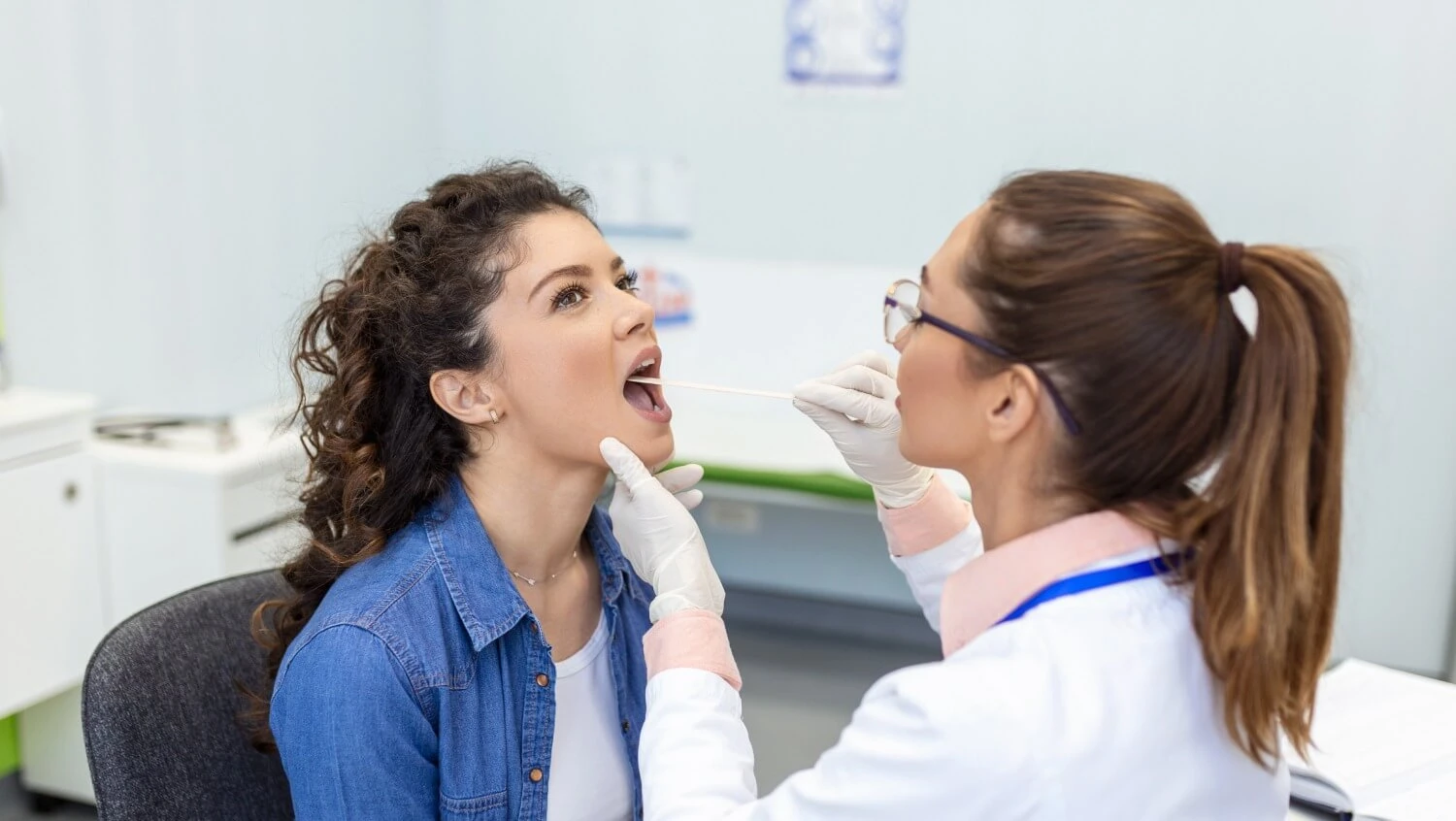 Kamienie migdałkowe.jpg