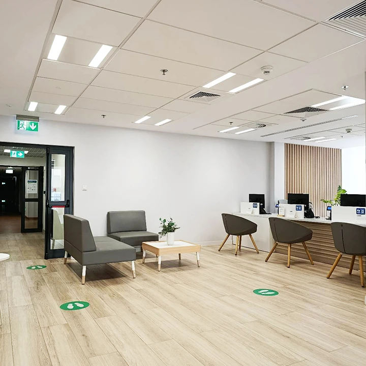 LXS Górczewska 124 poczekalnia +recepcja.jpg