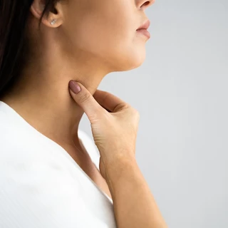 Rezonans magnetyczny krtani