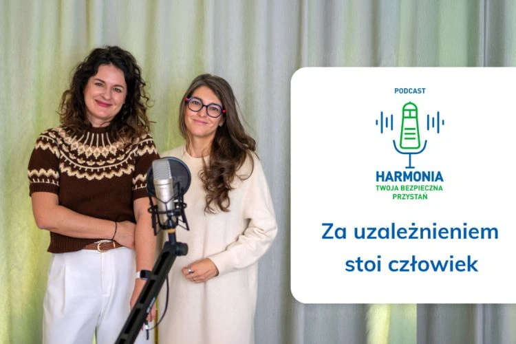 Wspólne zdjęcie prowadzącej podcast Ewy Niewoli i gościni Patrycji Dąbrowskiej