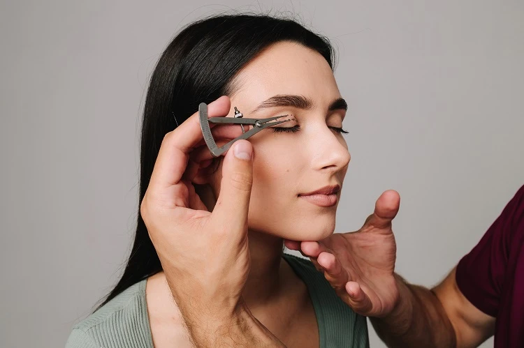 plastyka powiek po zabiegu.jpg