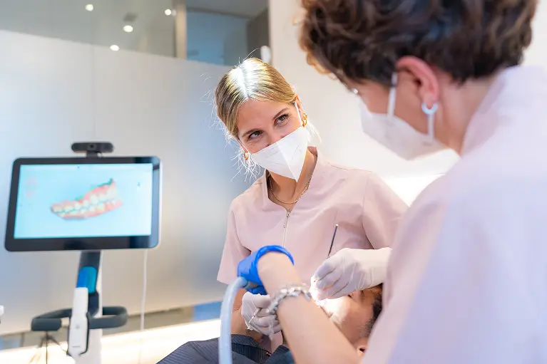 Kiedy Ewybrać leczenie w pełnym znieczuleniu?