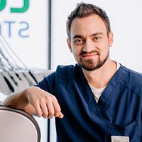 lek. stom. Cezary Hejduk - Chirurg stomatolog,Lekarz stomatolog