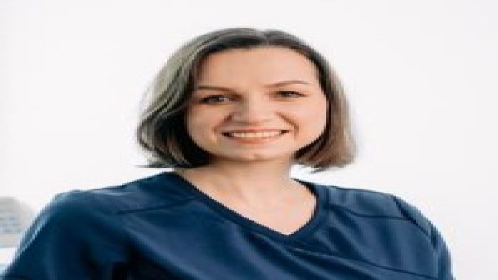 lek. stom. Anna Pietrzak - Lekarz stomatolog,Chirurg stomatolog