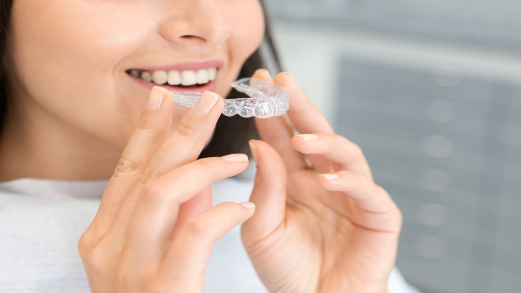 Leczenie ortodontyczne metodą Invisalign