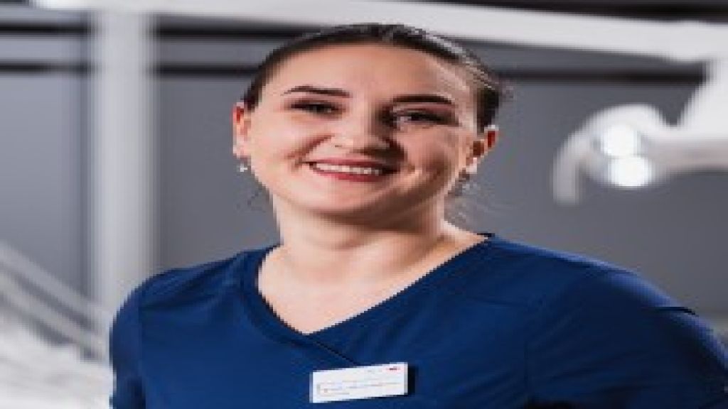 lek. stom. Iwona Gunia - Lekarz stomatolog