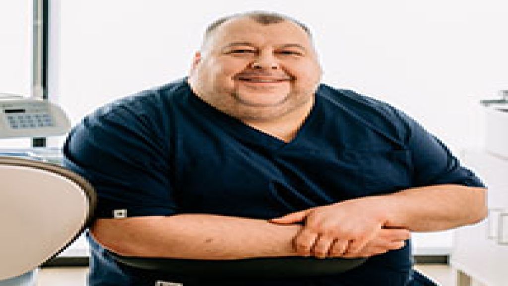 lek. stom. Hubert Roztropiński - Lekarz stomatolog