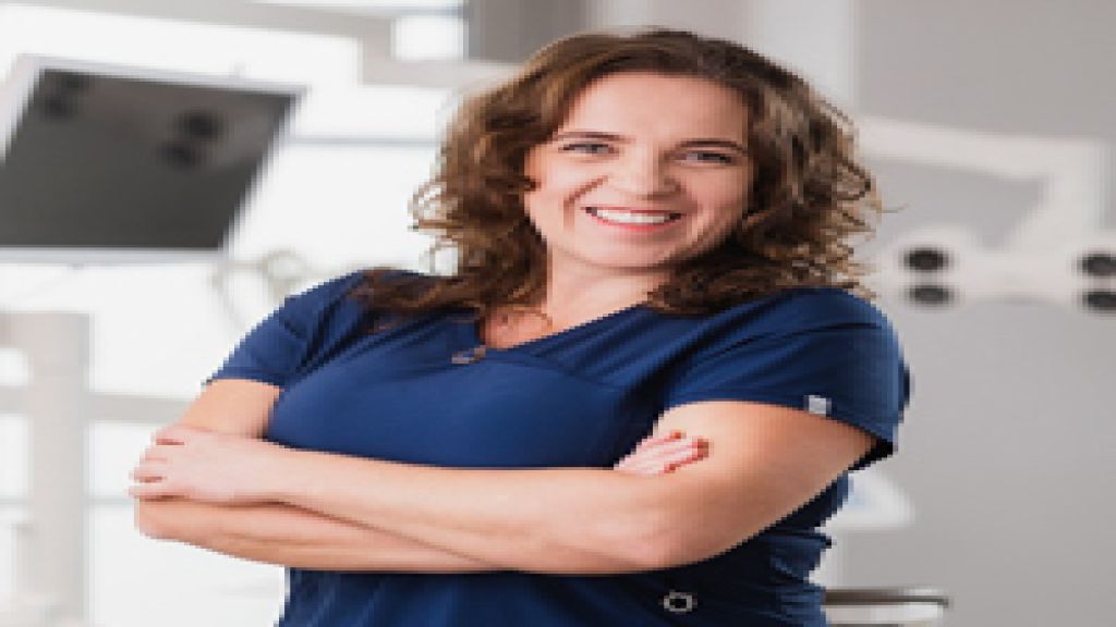 lek. stom. Joanna Gilewicz - Lekarz stomatolog,Chirurg szczękowo-twarzowy