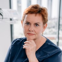 lek. stom. Izabela Wiśniewska - Lekarz stomatolog