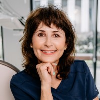 lek. stom. Izabella Bielak - Lekarz stomatolog,Protetyk