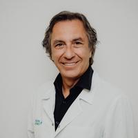 dr n. med. Karol Chakkour - Chirurg naczyniowy,Chirurg ogólny,Flebolog