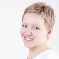 lek.stom. Małgorzata Chmielewska - Ortodonta,Ortodoncja – nakładki Invisalign