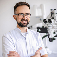 lek. stom. Marcin Janowicz - Lekarz stomatolog