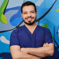 lek. stom. Sebastian Stępień - Lekarz stomatolog,Ortodonta,Ortodoncja – nakładki Invisalign